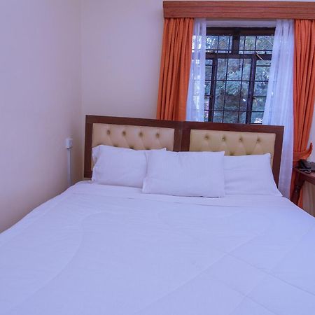 Chak Guesthouse & Conference Center Nairobi Dış mekan fotoğraf